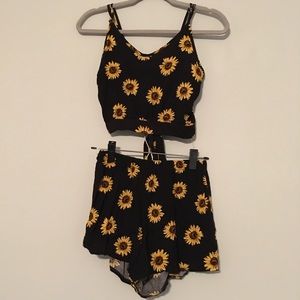 2 piece crop top and shorts outfit